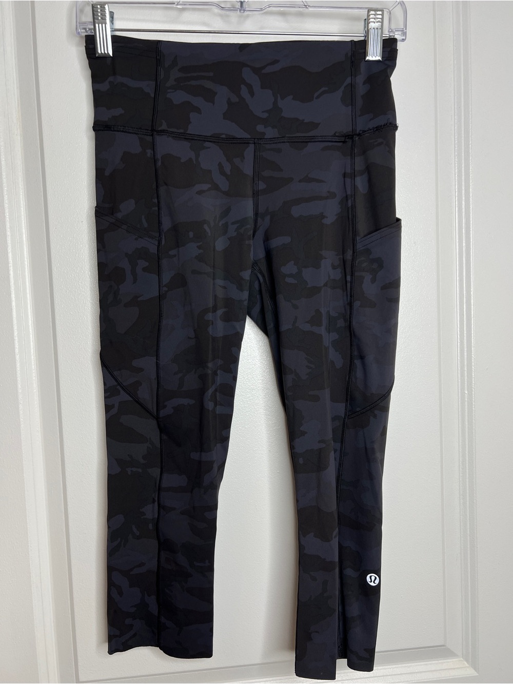 Lululemon Invigorate High-Rise Pocket Crop Leggings Dark Camo Print Size 6